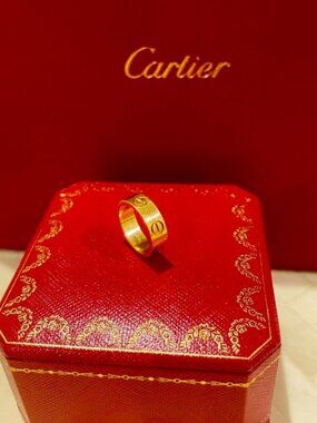 Cartier Gold Love Ring 5.5mm 18k gold